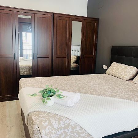 Apartamento Deluxe, 4 Habitaciones, Parking مدريد المظهر الخارجي الصورة