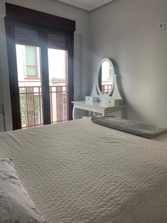 Apartamento Deluxe, 4 Habitaciones, Parking مدريد المظهر الخارجي الصورة